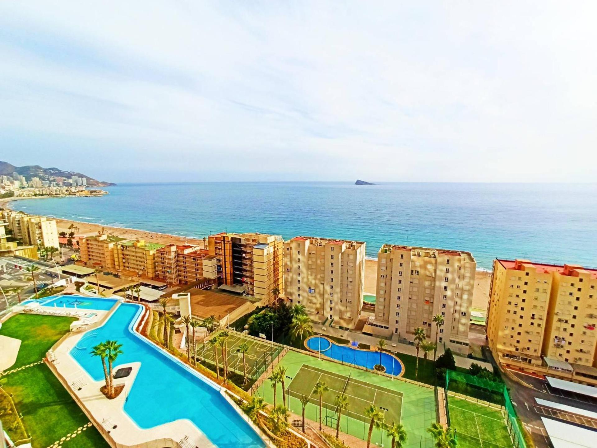Sunset Cliffs Beach Μπένιντορμ Εξωτερικό φωτογραφία